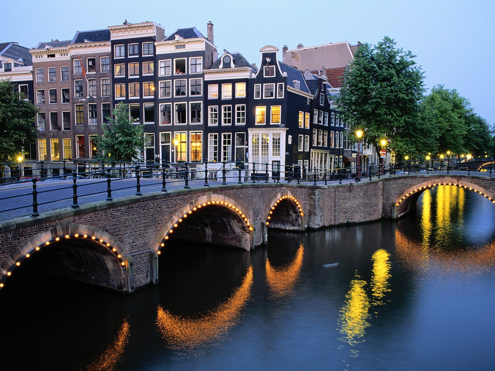 amsterdam_at_dusk__the_netherlands
