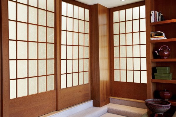 asian-family-room-sliding-door-door-niche-first-floor-walls-decor-remodel-ideas