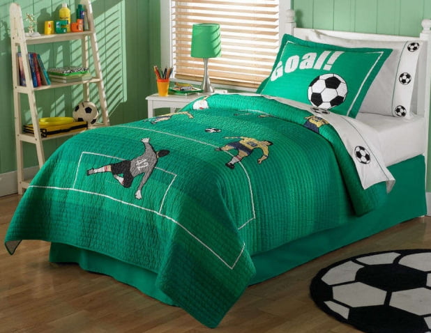 comely-decorating-boys-room-in-sports-theme-618x478