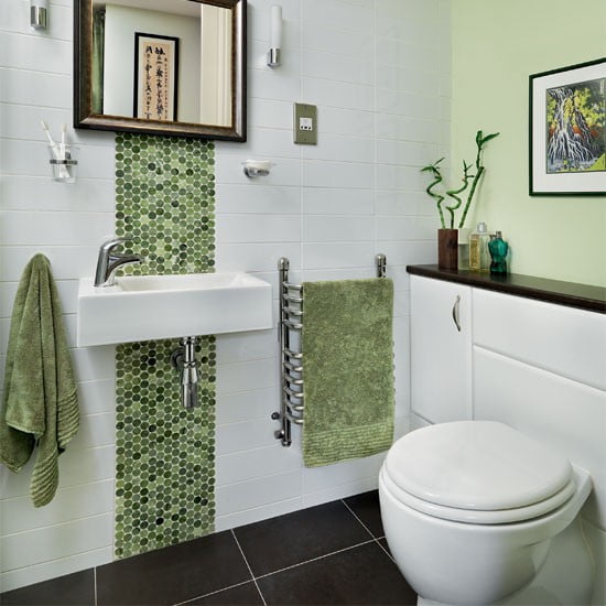 Green-mosaic-bathroom