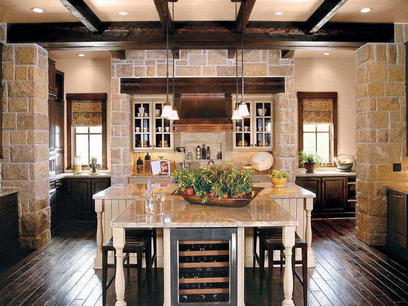 Luxury-Texas-Ranch-Style-Home_1