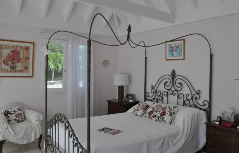 Provence-style-bedroom