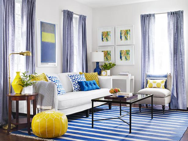 blue-and-yellow-living-room-k0ro9mmc
