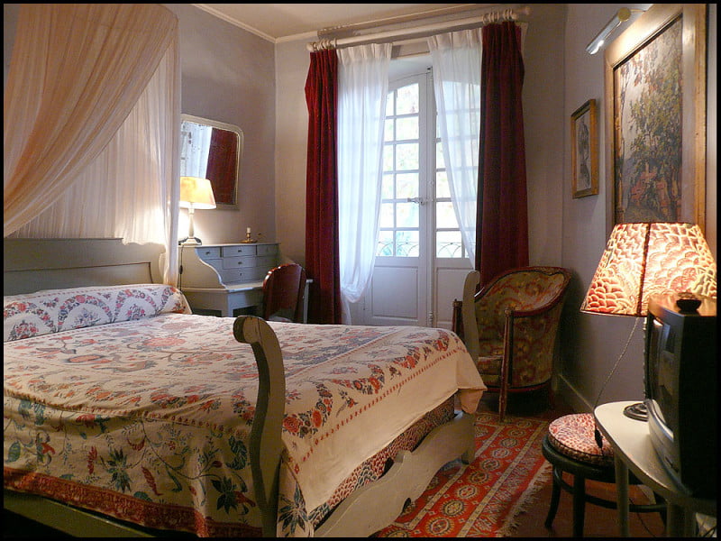 french_bedroom1