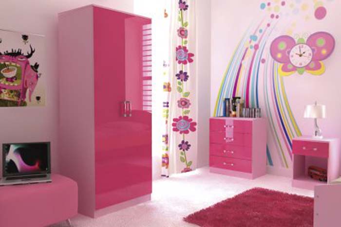 kids-bedroom-furniture-pink-color-theme-pink-kids-bedroom-700x467
