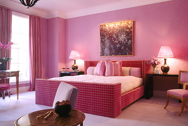 pink-bedroom-decor