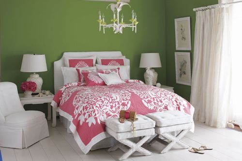 pink-green-adult-bedroom