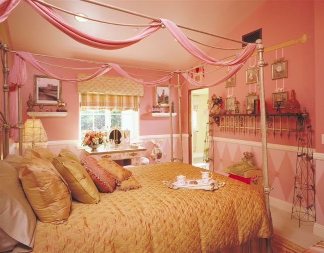 princess-themed-bedroom-decor