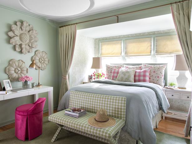 BPF_Spring-House_interior_cottage-bedroom-decor_cover_h_lg