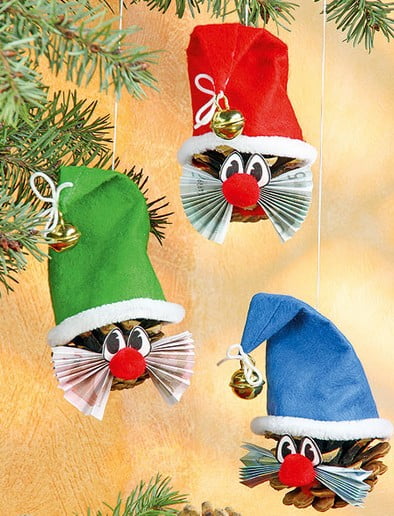 Christmas-crafts-from-pinecones2