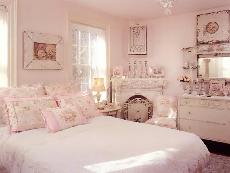 RMS-vintagerosecollection_shabby-chic-pink-bedroom-feminine-floral_s4x3.jpg.rend.hgtvcom.1280.960