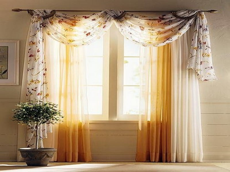 1600x1200-ashley-living-room-curtains