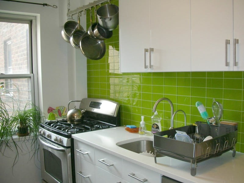 Green-Tiles-Kitchen