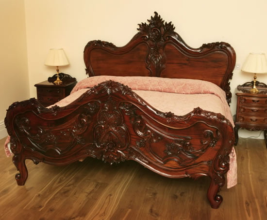 Dutch_Connection_French_Baroque_bed_1