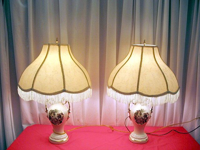 3-victorian-table-oil-lamps-victorian-lighting-reproduction-table-lamps-victorian-look-table-lamps-victorian-globe-table-lamps-victorian-gas-table-lam