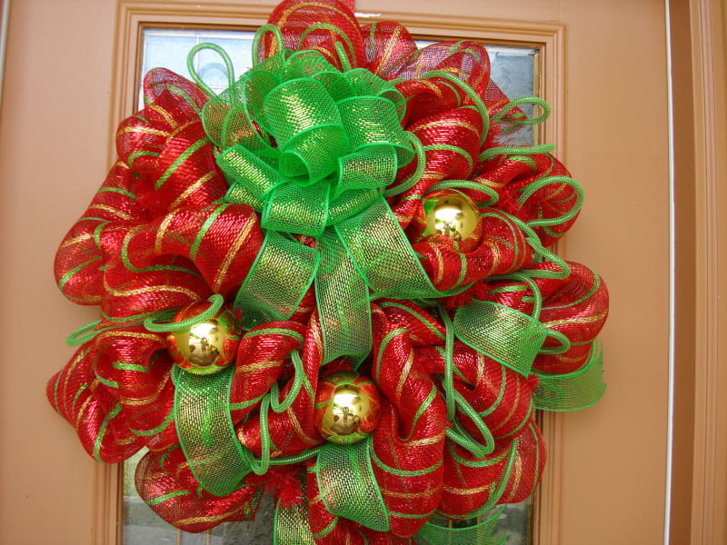 30-beautiful-and-creative-handmade-christmas-wreaths-3